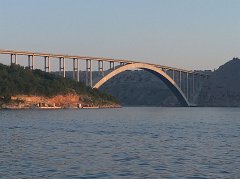 image083